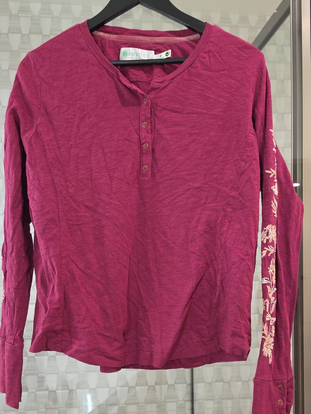 Aventura Long Sleeve Henley Organic Cotton Size Large